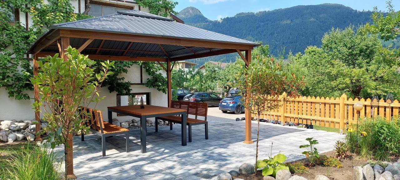 Brixnerhof Im Zillertal Hotel Schlitters Exterior photo